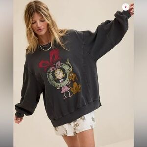 Aerie Tres Cindy Lou Who Grinch Chic Sweatshirt